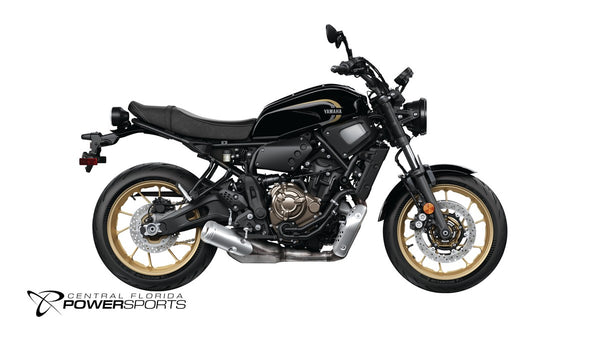 2026 Yamaha XSR700 in Raven, right-facing studio view at Central Florida PowerSports in Kissimmee