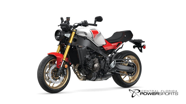 2026 Yamaha XSR900 in Heritage White, front-left three-quarter studio view