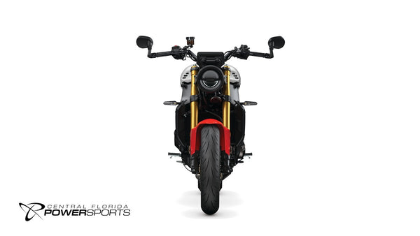2026 Yamaha XSR900 in Heritage White, front studio view