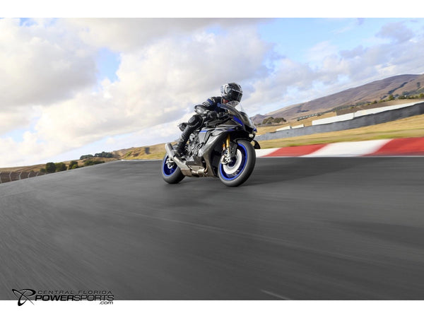 2026 Yamaha YZF-R1M front.