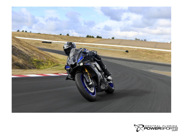 2026 Yamaha YZF-R1M side.