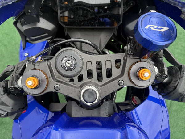 2026 Yamaha YZF-R7 in Blue, top triple clamp and cockpit, used motorcycle for sale at Central Florida PowerSports
