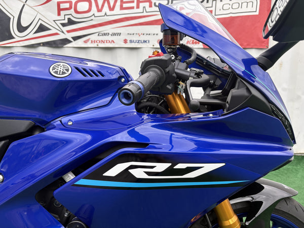2026 Yamaha YZF-R7 in Blue, fuel tank and R7 fairing badge, used motorcycle for sale at Central Florida PowerSports