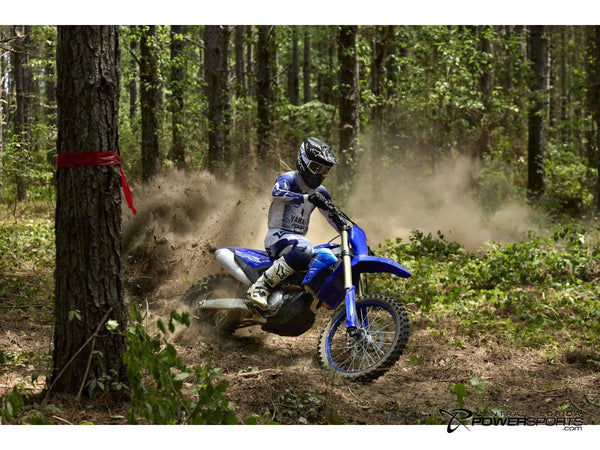 2027 Yamaha YZ450FX front.