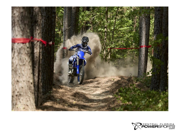 2027 Yamaha YZ450FX front.