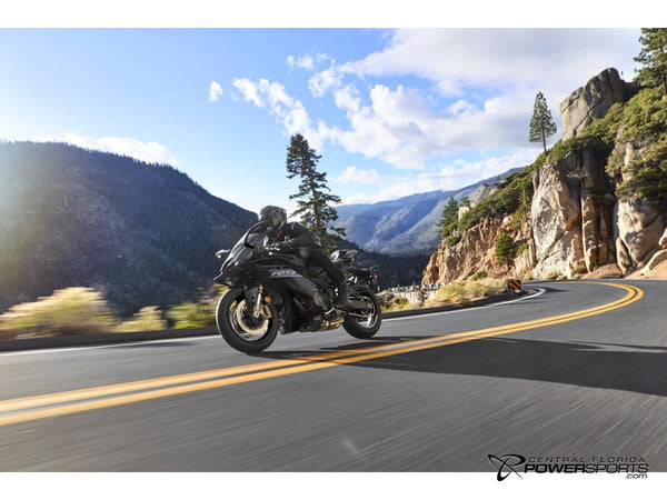 2027 Yamaha YZF-R9 three quarter.