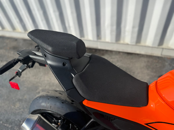 2026 KTM 990 RC R