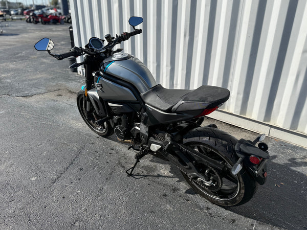 2023 CFMOTO 700 CL-X SPORT