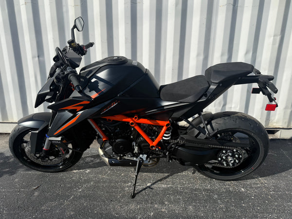 2026 KTM 1390 Super Duke R EVO