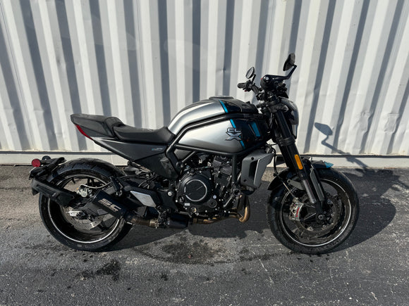 2023 CFMOTO 700 CL-X SPORT