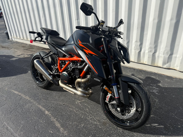 2026 KTM 1390 Super Duke R EVO