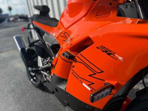 2026 KTM 990 RC R