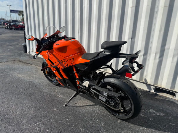 2026 KTM 990 RC R