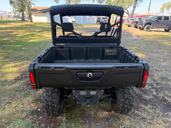 2025 Can-Am Defender XT HD7