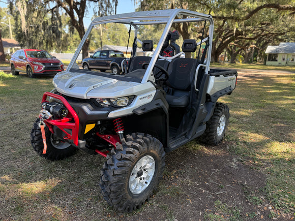 2025 Can-Am Defender XMR HD10