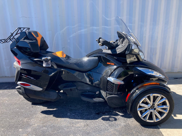2015 Can-Am Spyder RT S 1330 Base