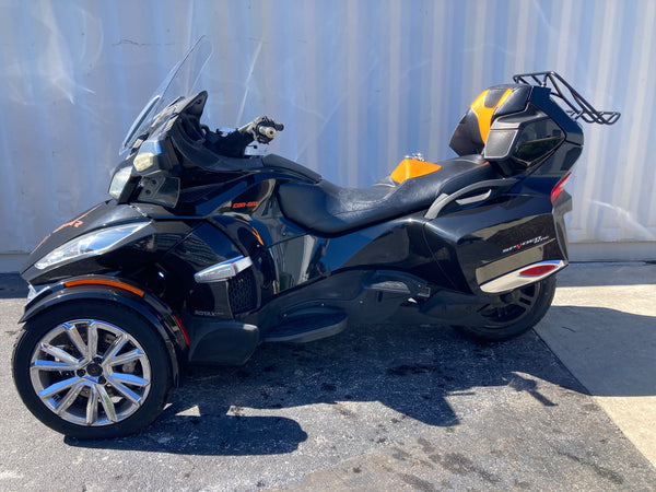 2015 Can-Am Spyder RT S 1330 Base