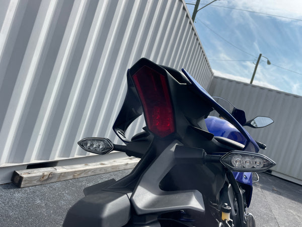 2025 Yamaha YZF-R1