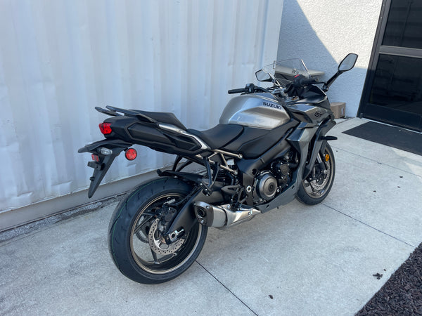 2025 Suzuki GSX-S 1000GT+