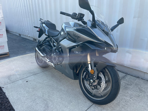 2025 Suzuki GSX-S 1000GT+