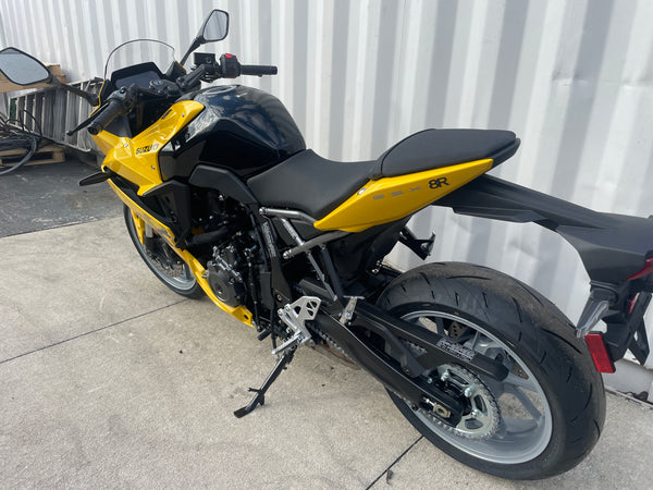 2025 Suzuki GSX-S 8R