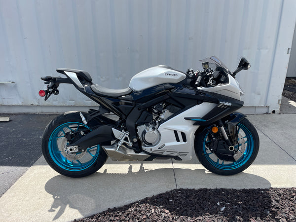 2025 CFMOTO 675SS