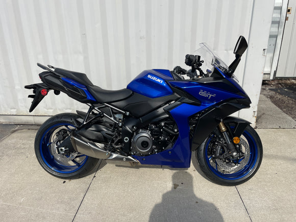 2025 Suzuki GSX-S 1000 GT+