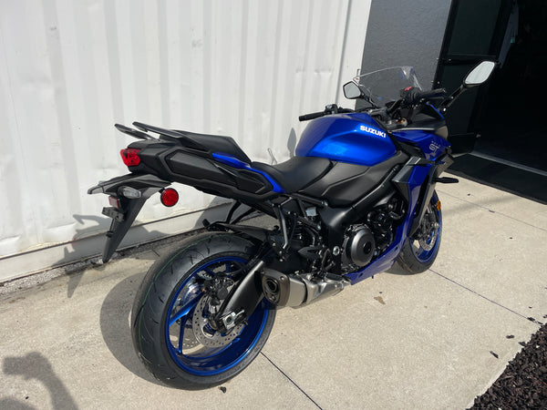 2025 Suzuki GSX-S 1000 GT+