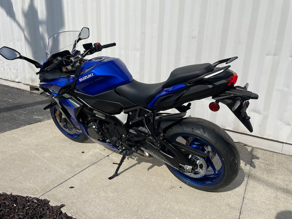 2025 Suzuki GSX-S 1000 GT+