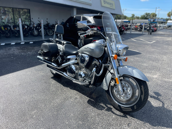 2005 Honda VTX1300R