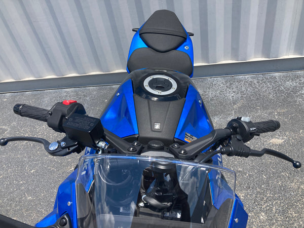 2025 Suzuki GSX-8R