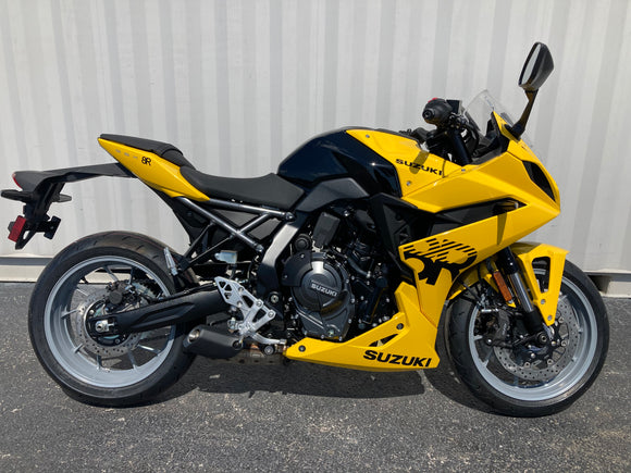 2025 Suzuki GSX-8R