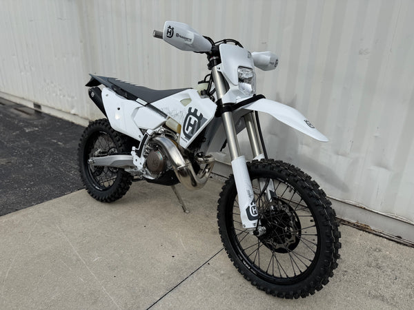 2025 Husqvarna TE 300 Pro