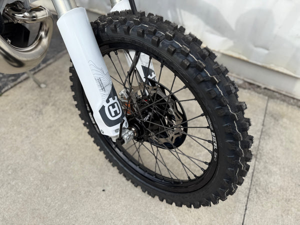 2025 Husqvarna TE 300 Pro