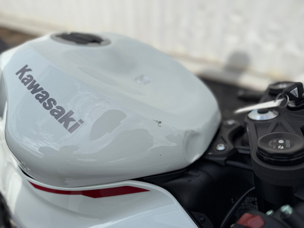 屏風 2024 Kawasaki Ninja ZX-6R Base - Central Florida PowerSports