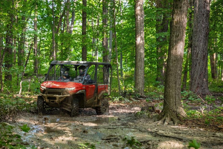 2026 Honda Pioneer 1000 Deluxe