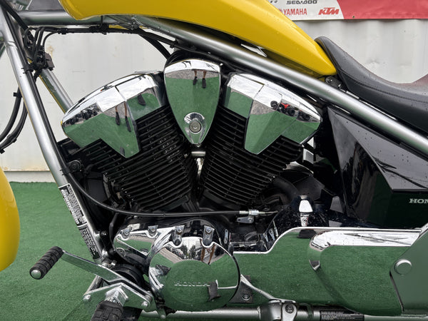 2023 Honda Fury - KD700556 - engine and exhaust detail