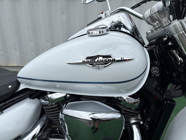 2025 Suzuki Boulevard C50T Special - KP100364 - fuel tank