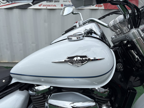 2025 Suzuki Boulevard C50T Special - KP100364 - fuel tank left side