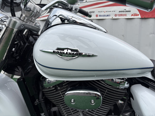 2025 Suzuki Boulevard C50T Special - KP100364 - tank and engine detail