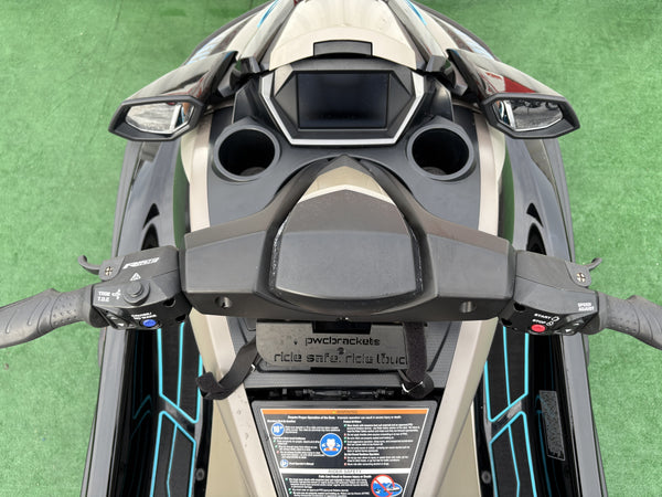 2022 Yamaha FX Cruiser SVHO - KTA3932E - deck and console