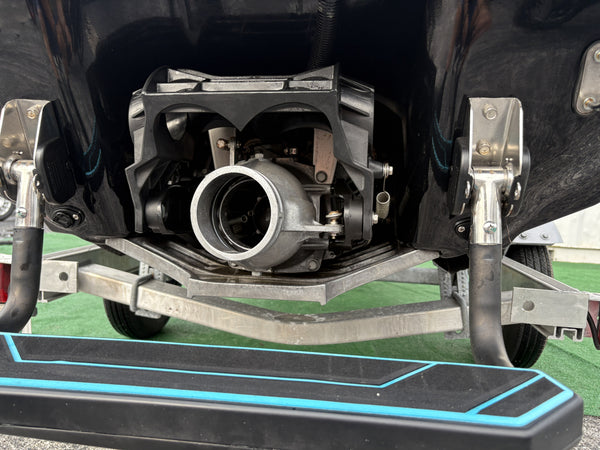 2022 Yamaha FX Cruiser SVHO - KTA3932E - jet pump and reboarding step
